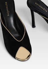 Ava Mule