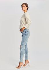 Maya Mid-Rise Jean